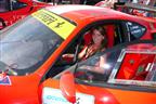 Kika vo Ferrari