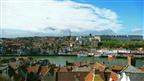 Pohlad na mesto z hore (od Whitby Abby)